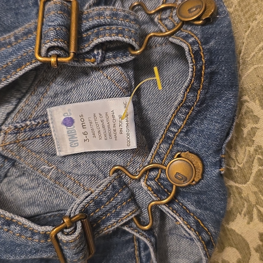 🏝️ Boys' Lot of 3 Items Baby Gap Overalls Sweater Cap 3-6m - Picture 4 of 10